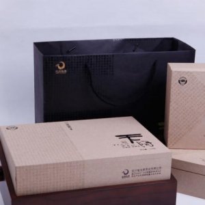 蜂蜜包裝設計應該凸顯出來哪些方面？
